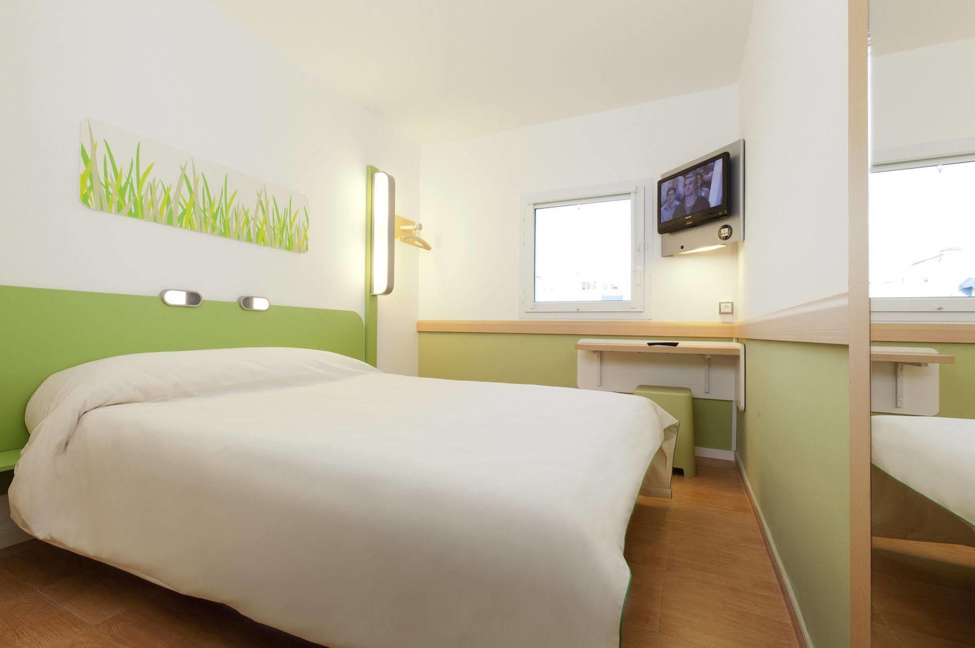 Ibis Budget Fès Fez Esterno foto